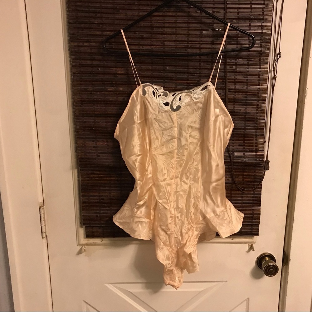 NWT Vintage Victoria's Secret Gold Label  Teddy Bodysuit Lingerie Size M